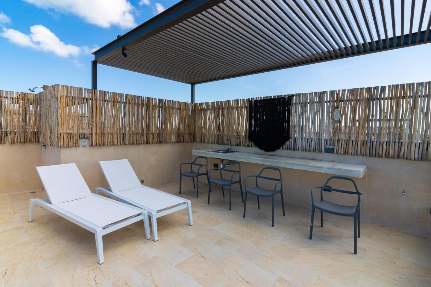 Beautiful Ocean View Penthouse With Private Pool -C301 Hotell Holbox  Eksteriør bilde
