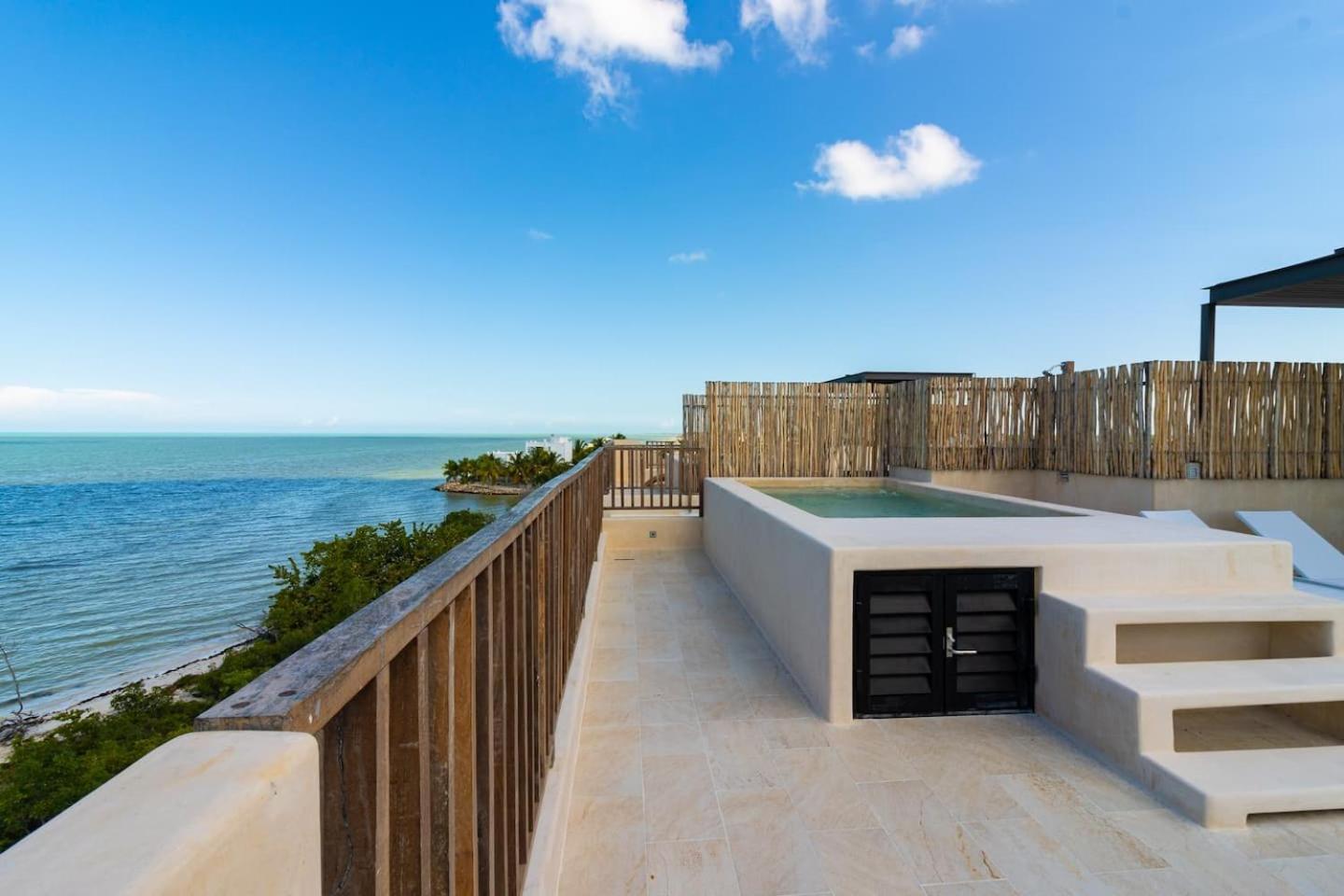 Beautiful Ocean View Penthouse With Private Pool -C301 Hotell Holbox  Eksteriør bilde